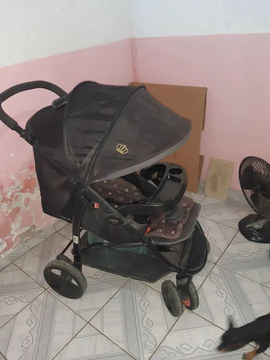 Carrinho de Bebê Cosco - Usado