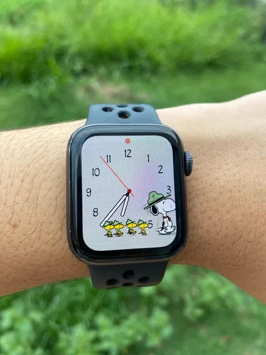 Apple Watch Series 5 Nike 