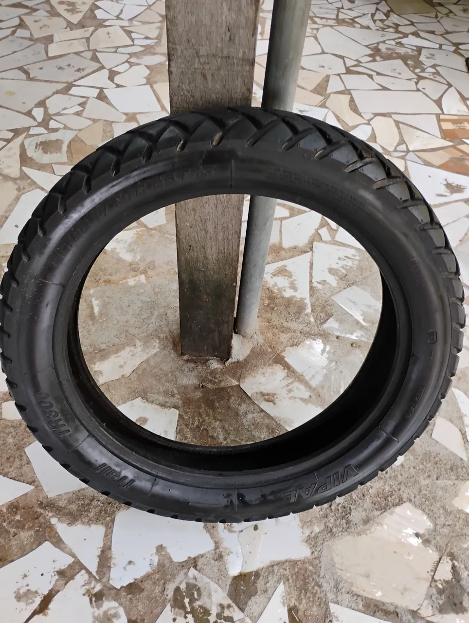 Pneu de Moto - VIPAL - 130/80 R17
