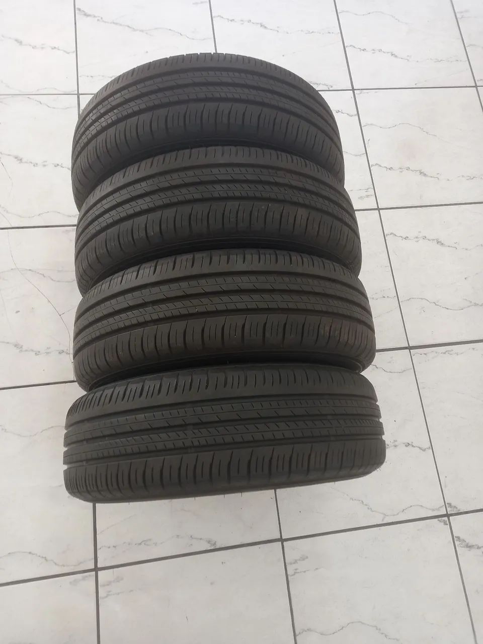 Jogo de rodas com pneus - Foto 5