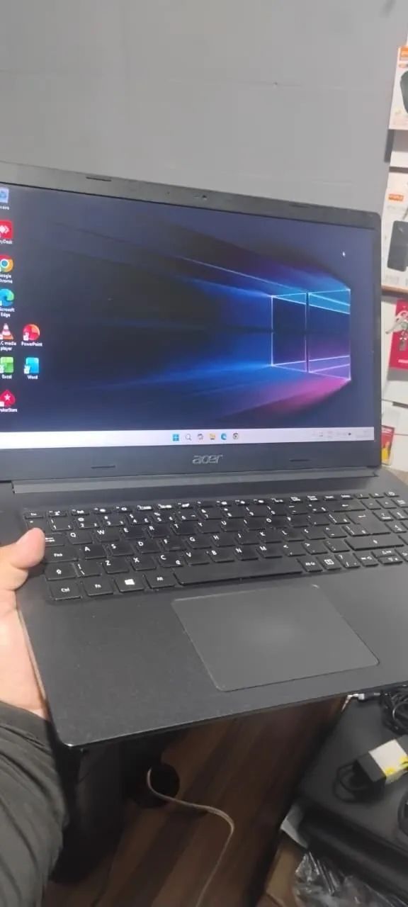 Notebook acer ryzen 5 com video integrado (roda uns game) - Foto 2