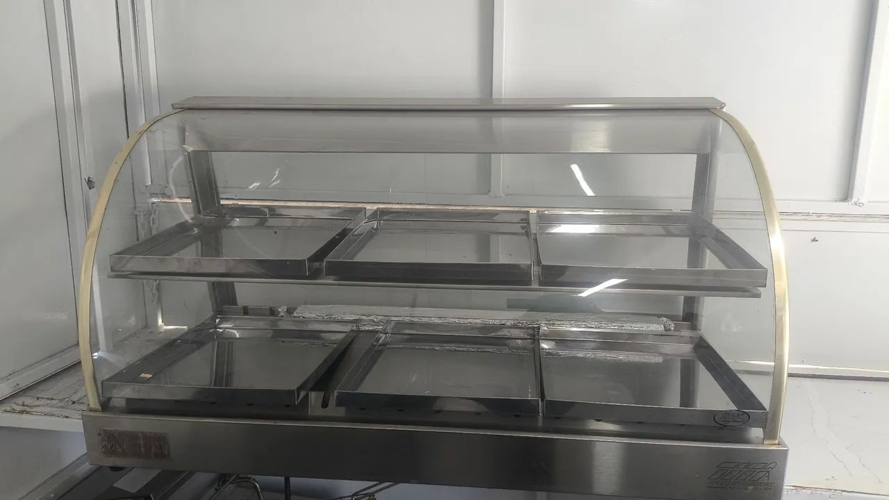 Alugo trailer na praça sangue areia - Foto 5