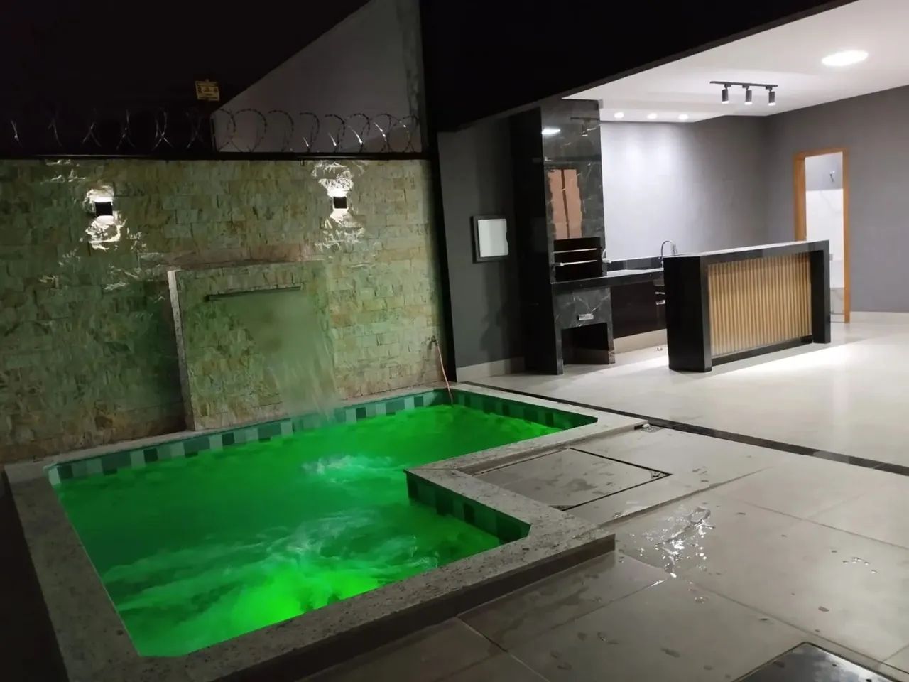 Térrea para venda tem 127 metros quadrados com 3 quartos em Moinho dos Ventos - Goiânia -  - Foto 2