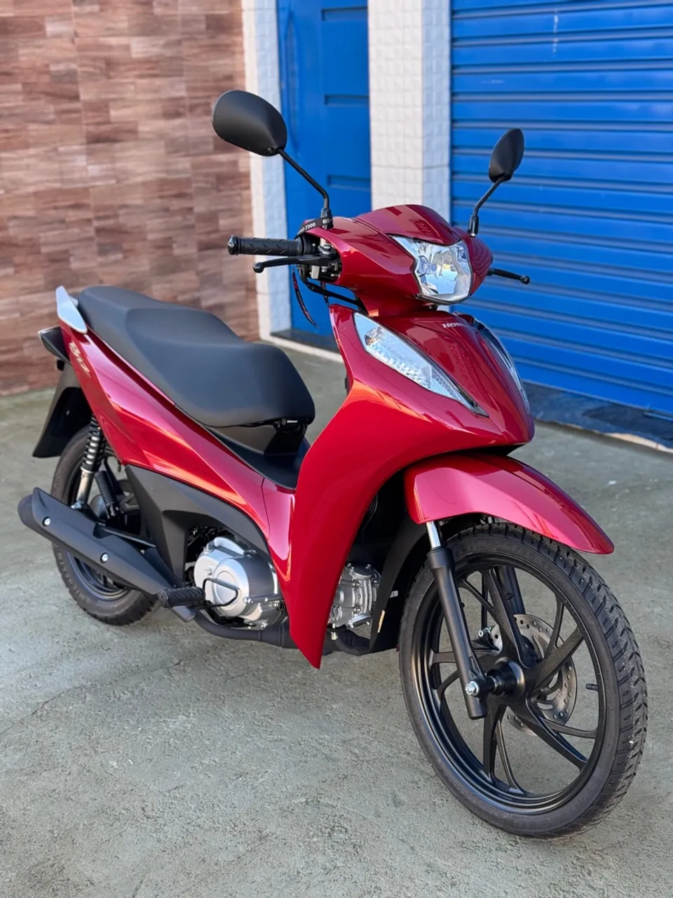 Biz 125 2025 0Km Emplacada