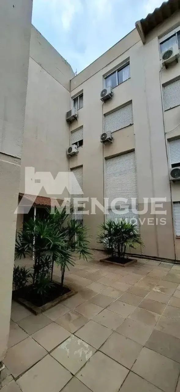 Apartamento com 2 dormitórios e 1 vaga à venda no bairro Humaitá, em Porto Alegre. - Foto 6