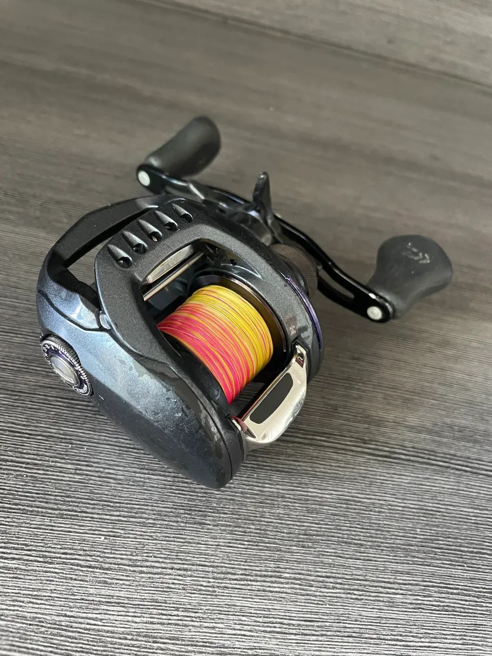 Carretilha Zillion TWS recolhimento 9.1 - Foto 3