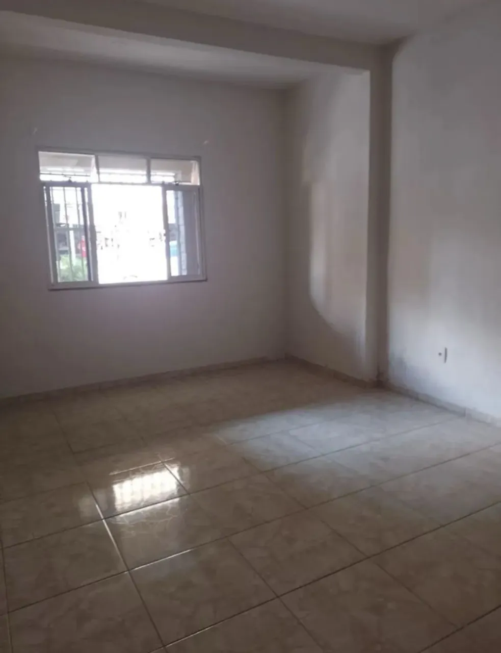 B09- CASA A VENDA EM NAZARÉ