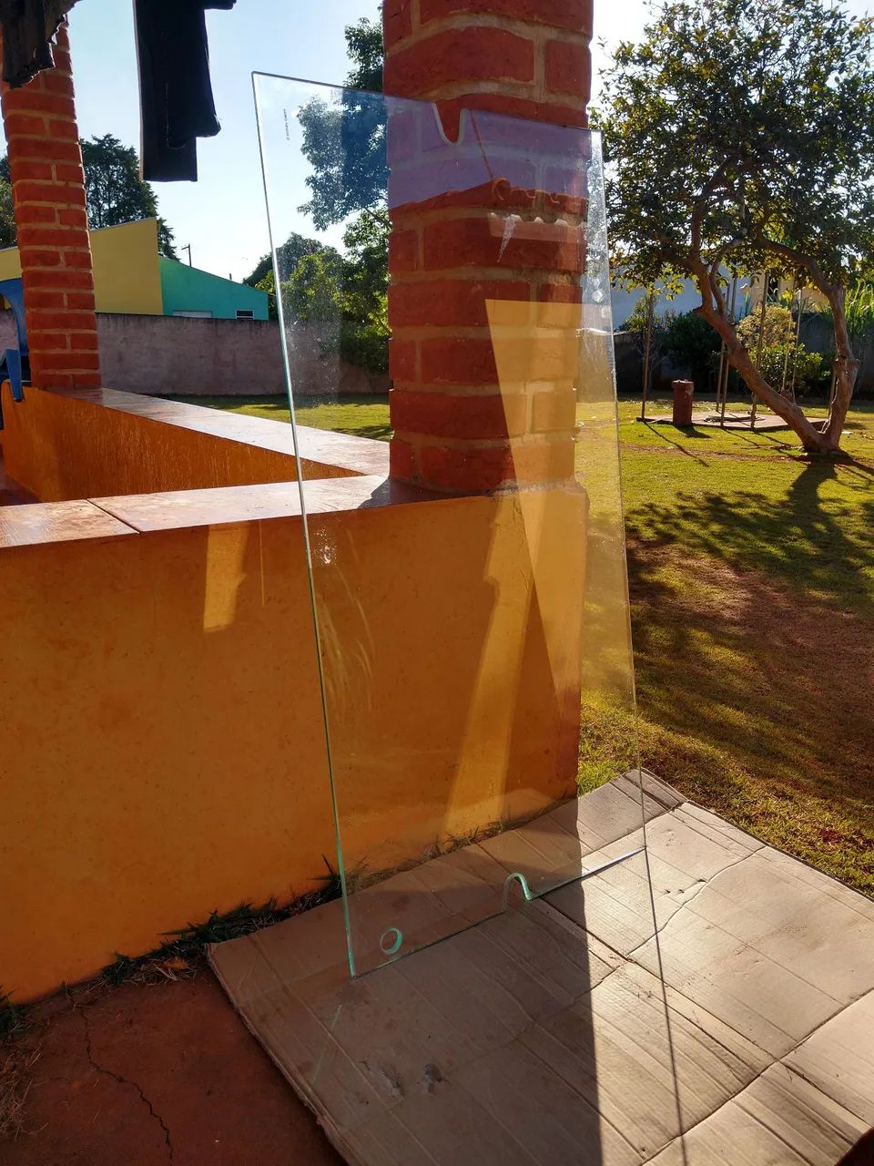 Janela de vidro pivotante temperado