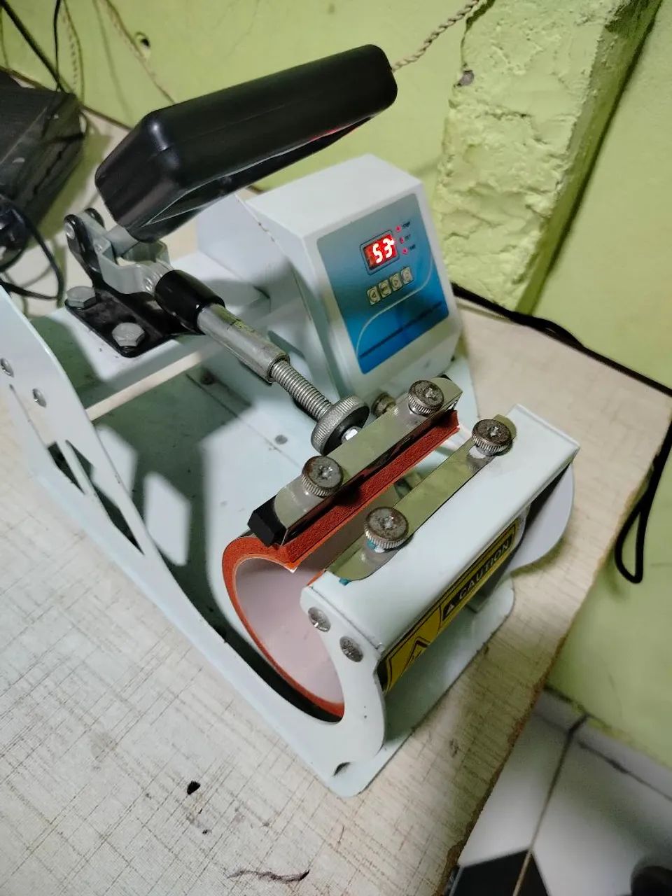 Prensa de caneca  - Foto 3