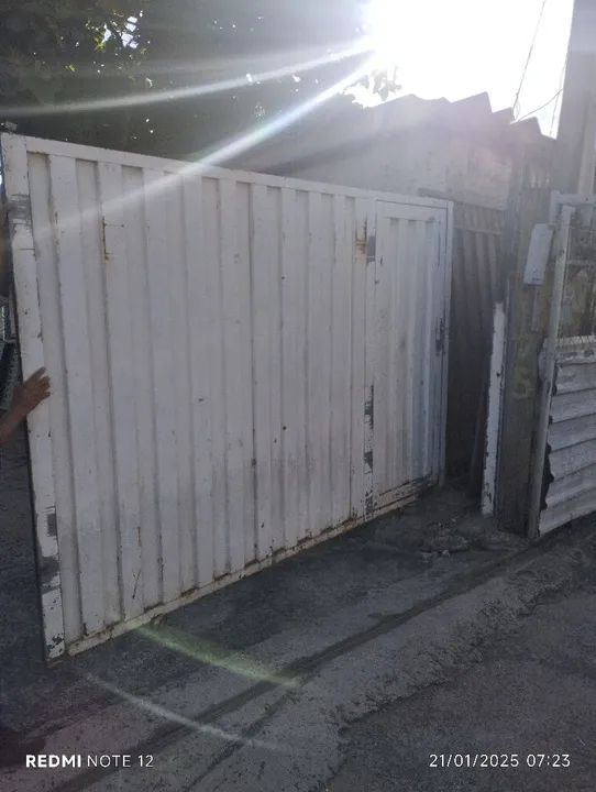 Portas e Janelas Usadas - Diversos Modelos - Foto 4