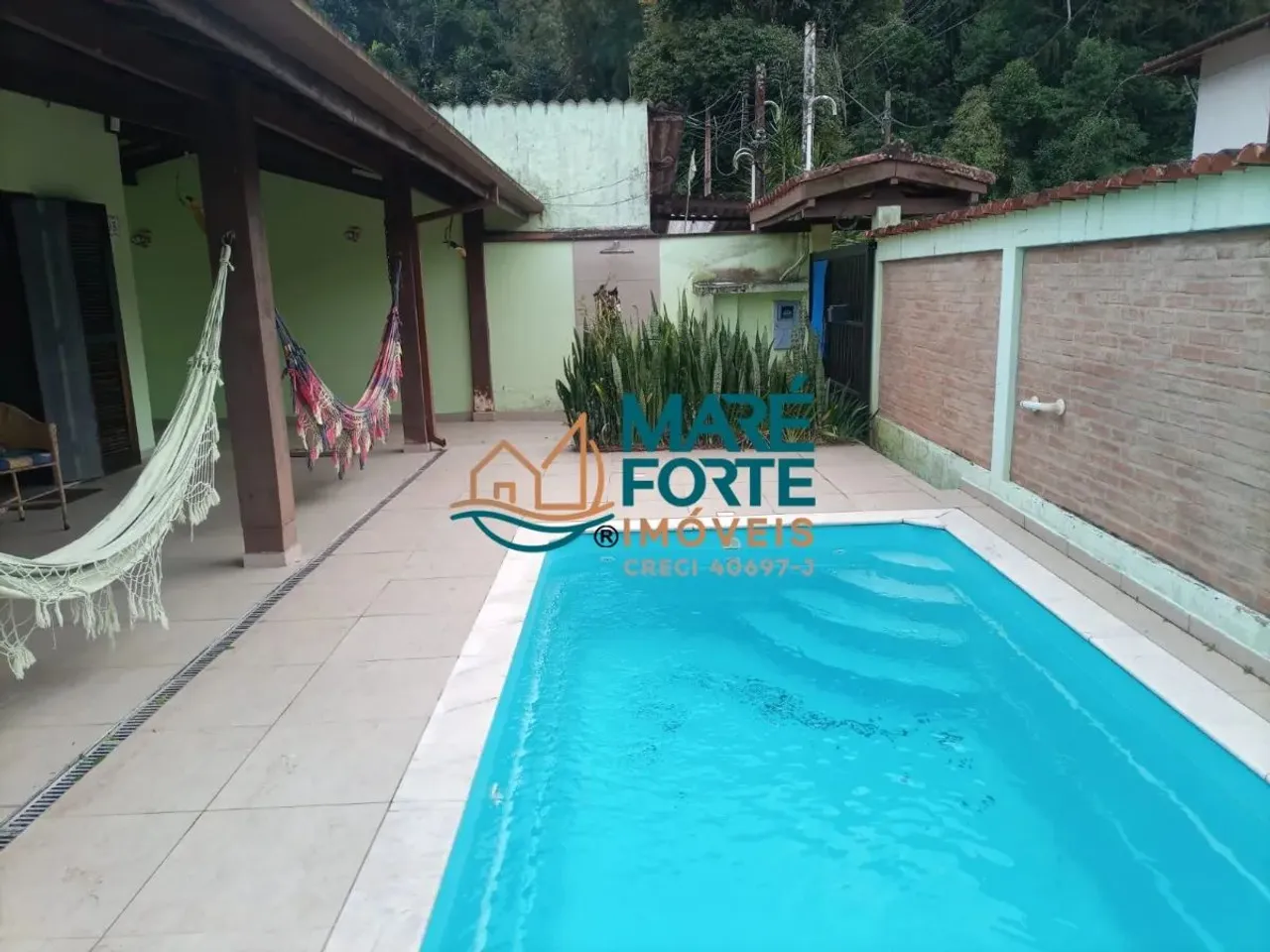 ( Oportunidade ) Casa com Piscina no Pereque Mirim em Ubatuba SP