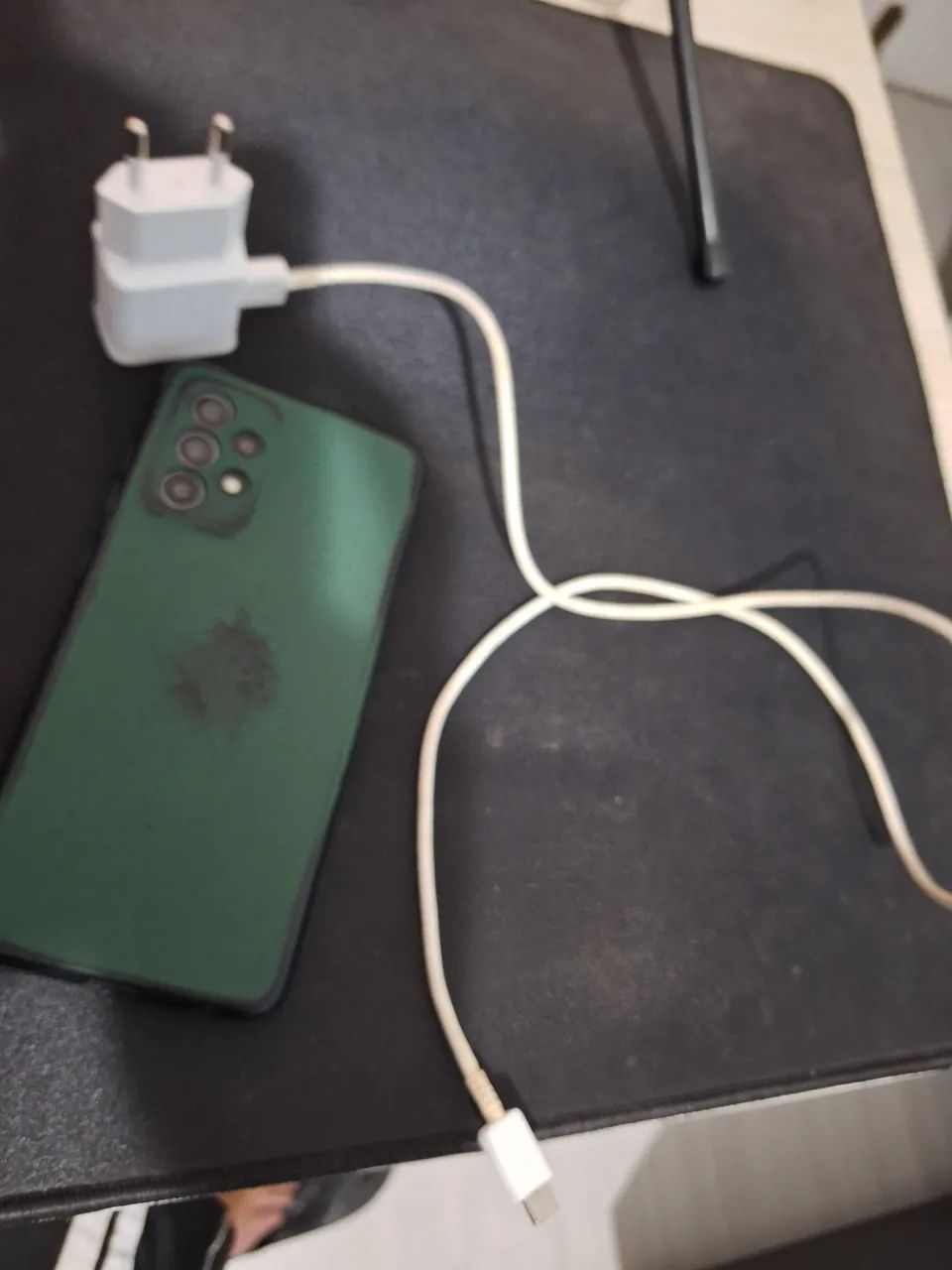 Samsung A52 com carregador, capinha, funcionando 100% - Foto 3