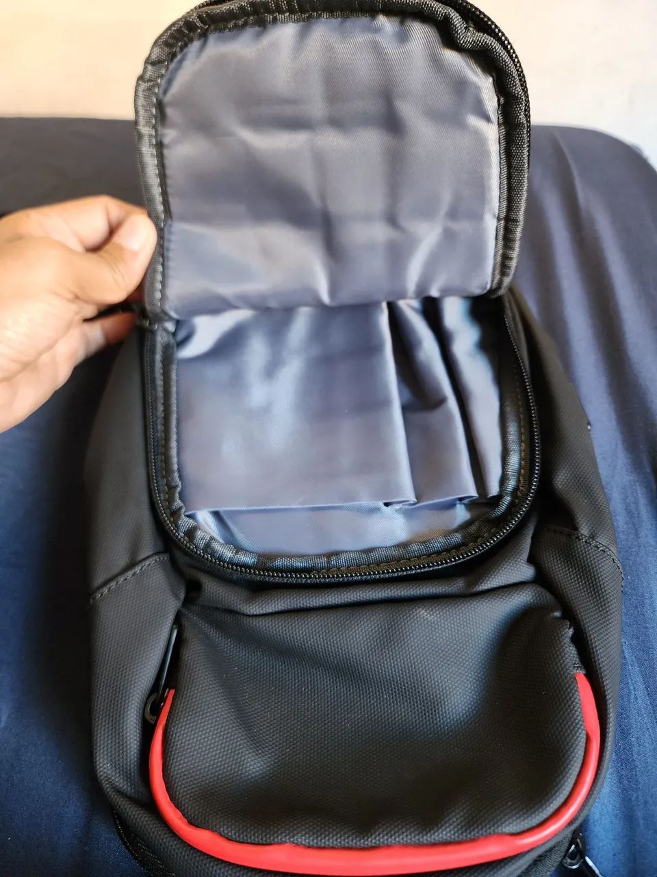 Bolsa transversal de peitoral unisex com USB - Foto 5