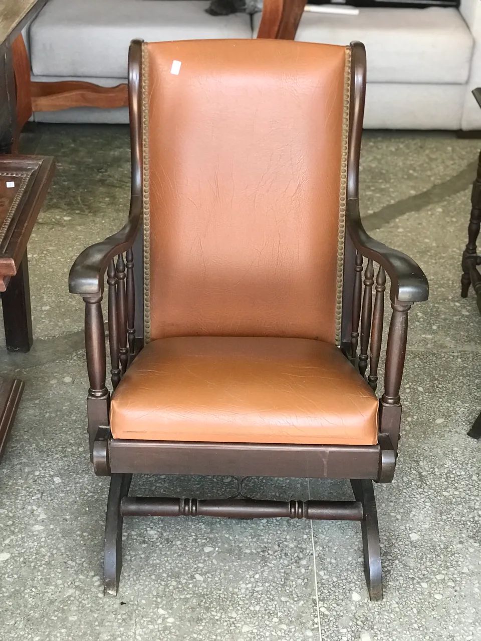 Cadeira de balanço antiga - Foto 3