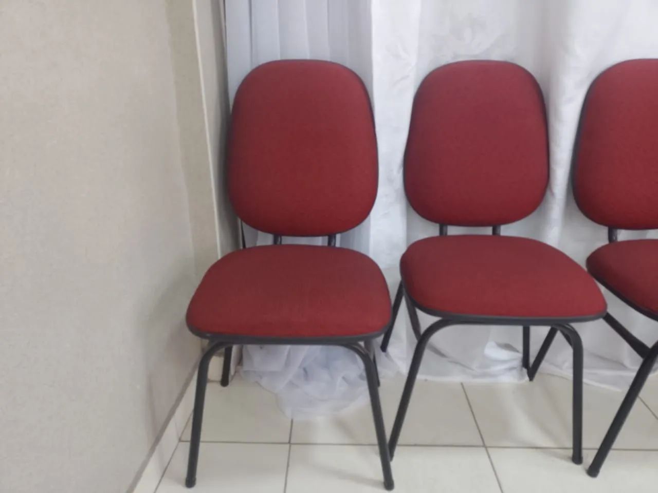 Cadeiras modelo diretor - Foto 3