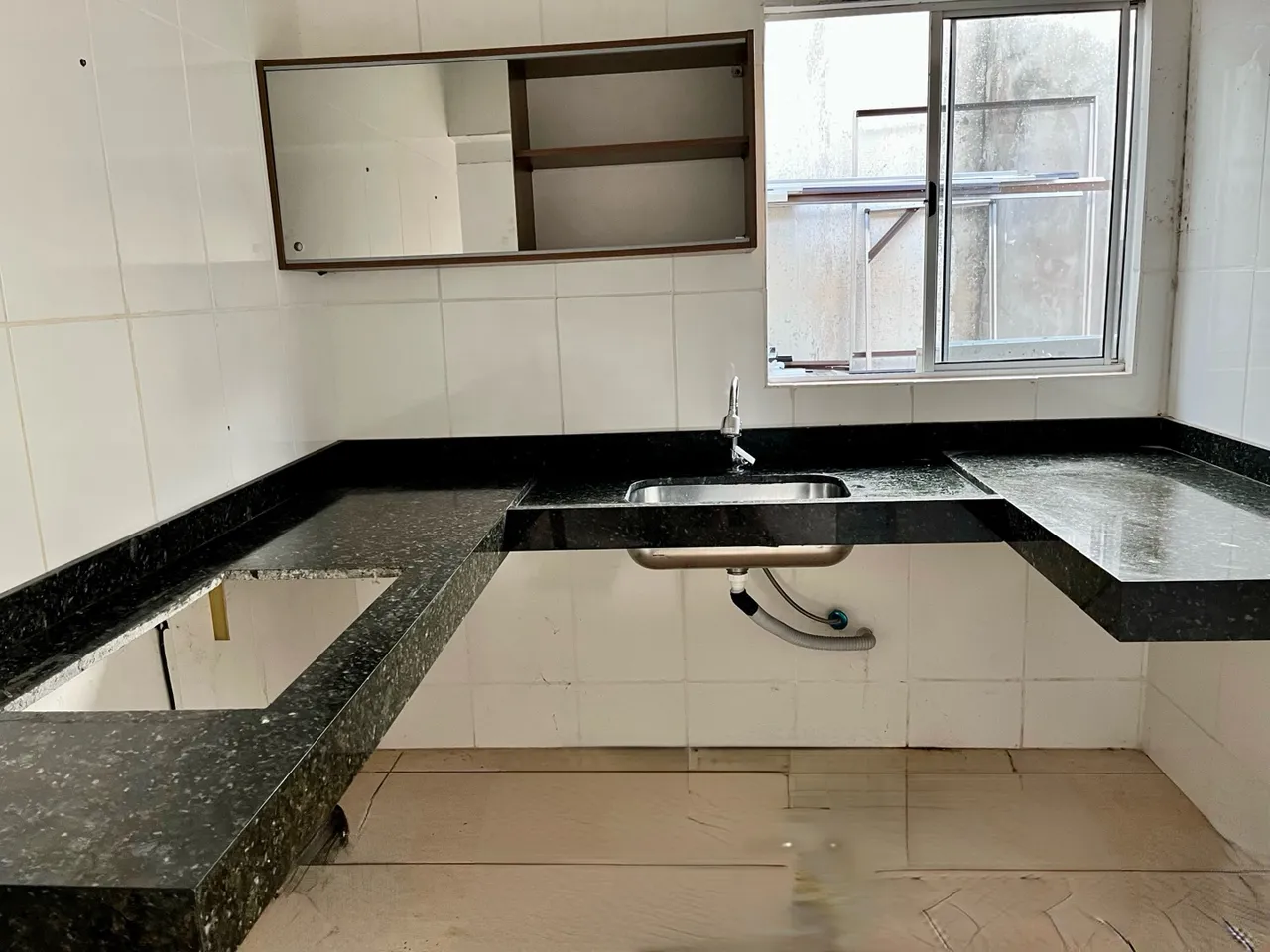 Pia e Cuba de mármore para cozinha
