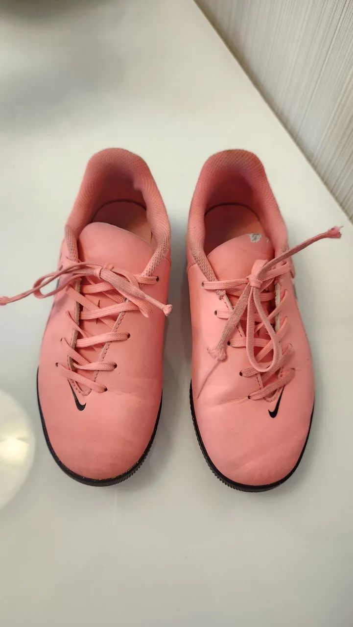 Chuteira Society Nike Phantom II Club Júnior tamanho 31 - Foto 5