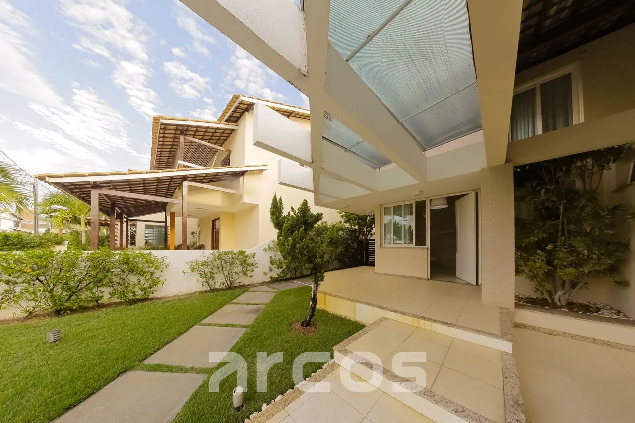 Condomínio São Lourenço, Casa na Aruana com 3 suítes, 249m², mezanino
