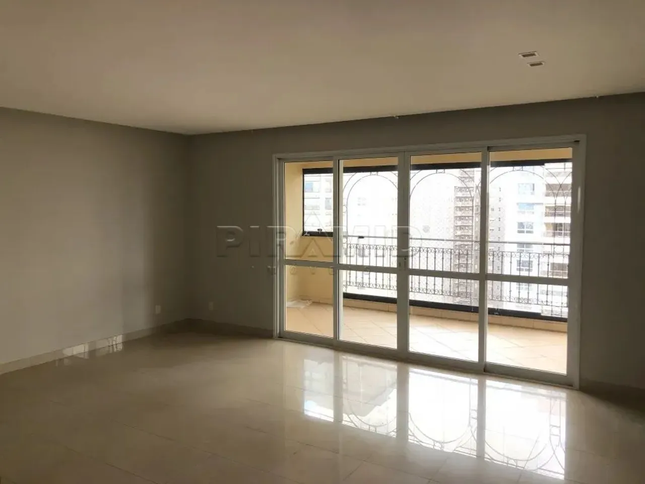 Apartamento de alto padrão, com 218 m², Morro do Ipê, Zona Sul, em Ribeirão Preto/SP.
