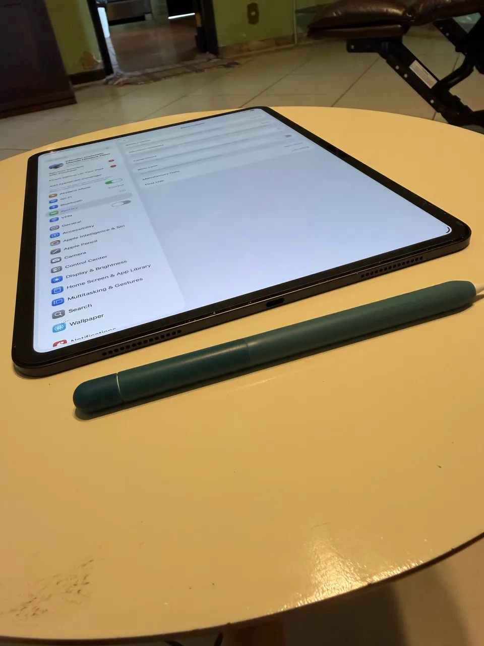 iPad Pro 13? M4 (2024) 1TB Space Black + Pencil Pro + AppleCare+