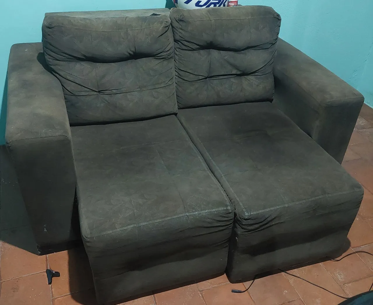Sofá 2 lugares