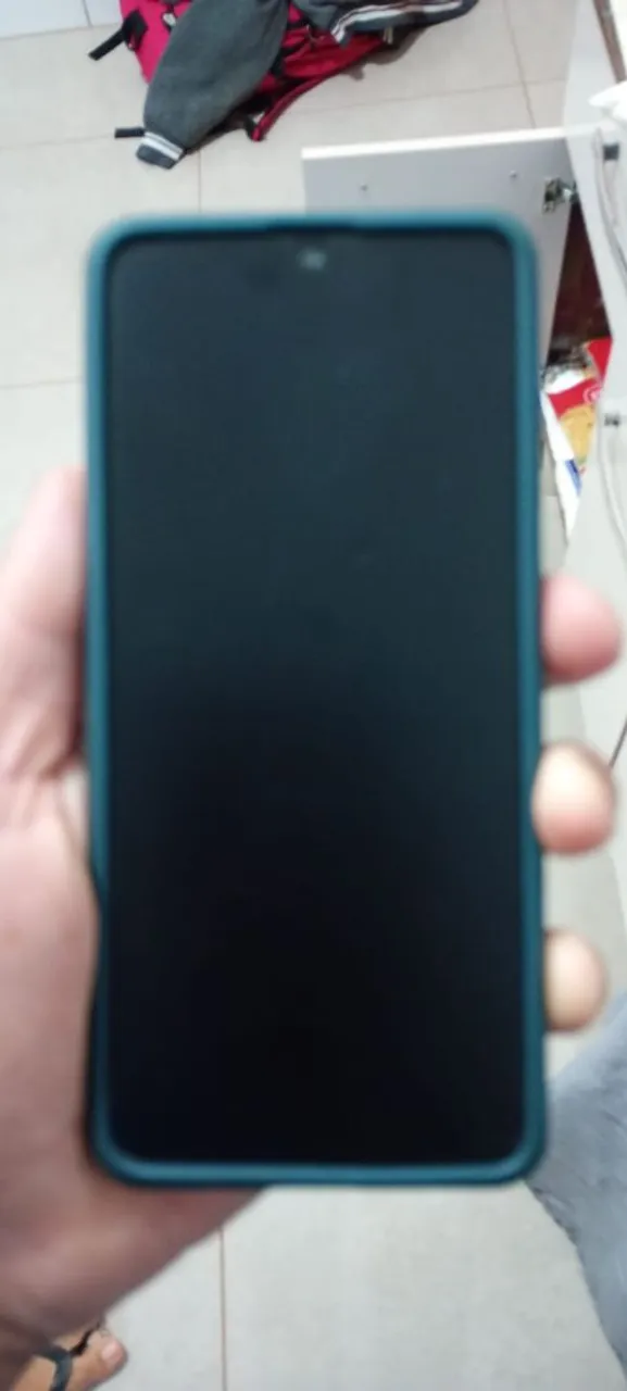 Smartphone com design moderno e tela vibrante