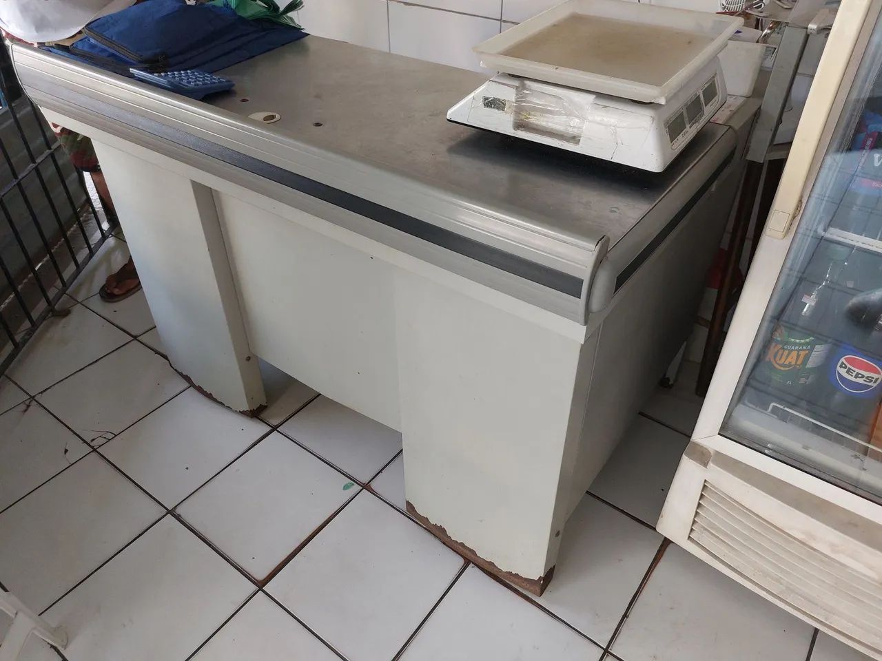 Balcão de Caixa/ check out 1,2m