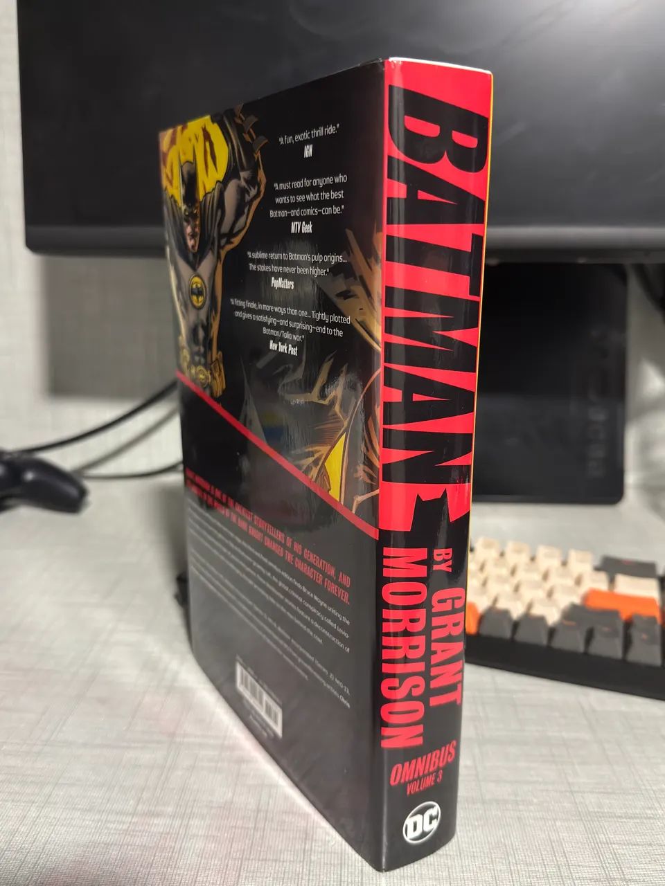 Batman Omnibus by Grant Morrison Volume 3 - Foto 2