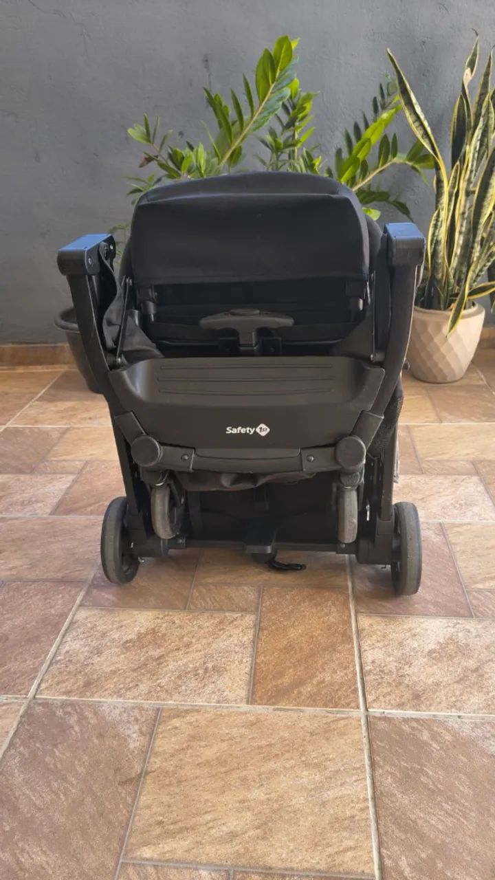 Vendo carrinho de bebê - Foto 5