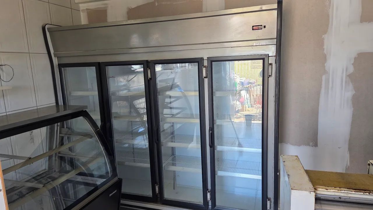Vende-se geladeira Expositora 