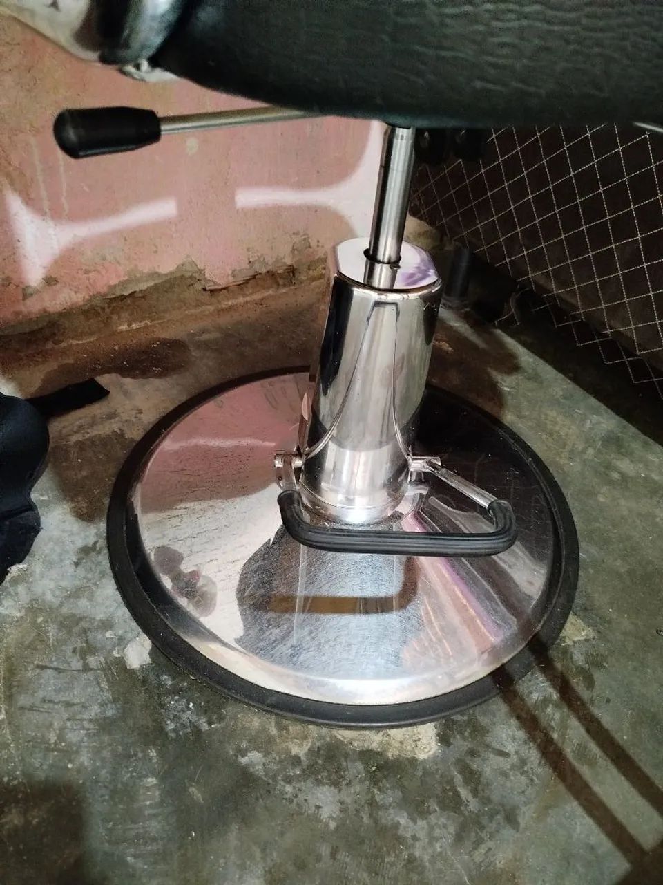 Cadeira de barbearia  - Foto 2