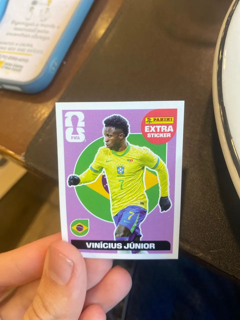 Figurinha legend bronze Vini junior