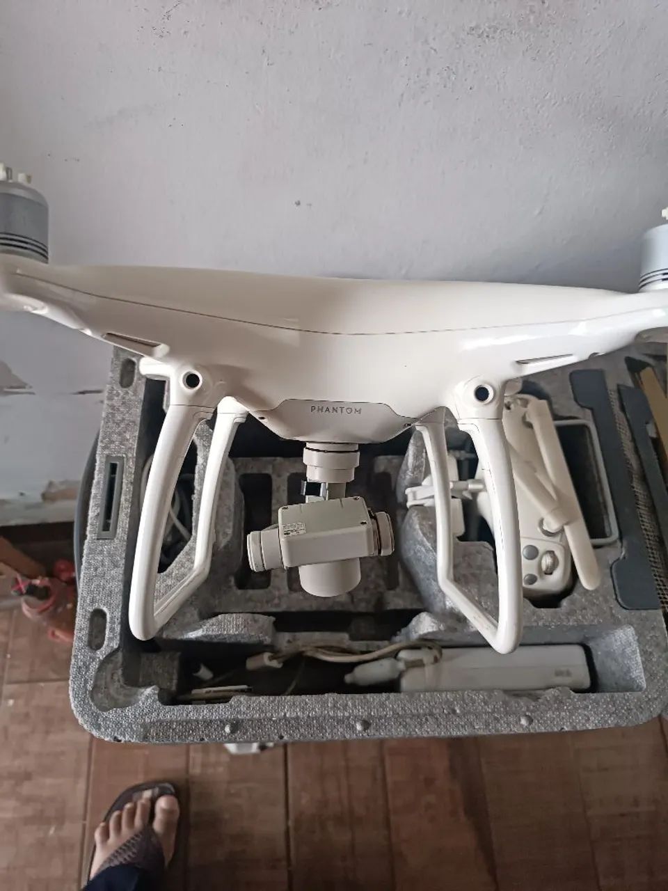Drone Phantom 4 com 3 baterias - Foto 5