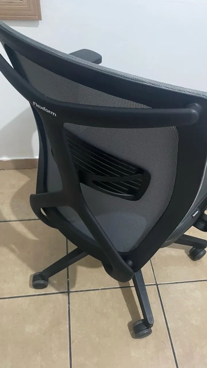 cadeira ergonômica flexform - Foto 4