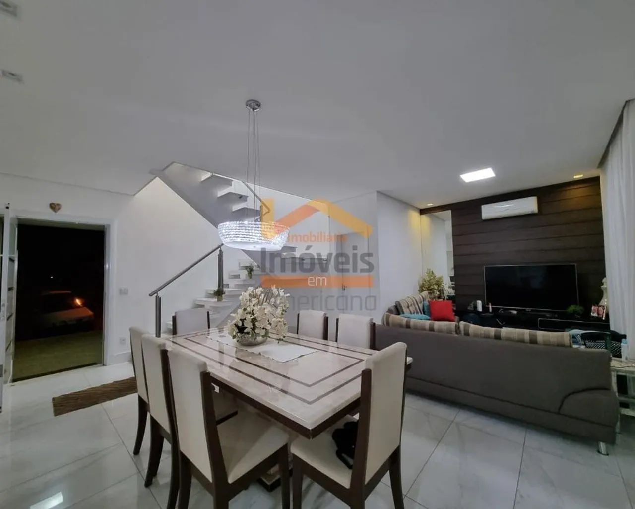 Casa à venda em Nova Odessa, Jardim Primavera, com 4 quartos, com 218 m² - Foto 2