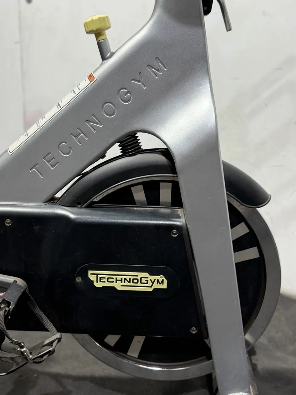 BIKE SPINNING TECHNOGYM - Foto 3