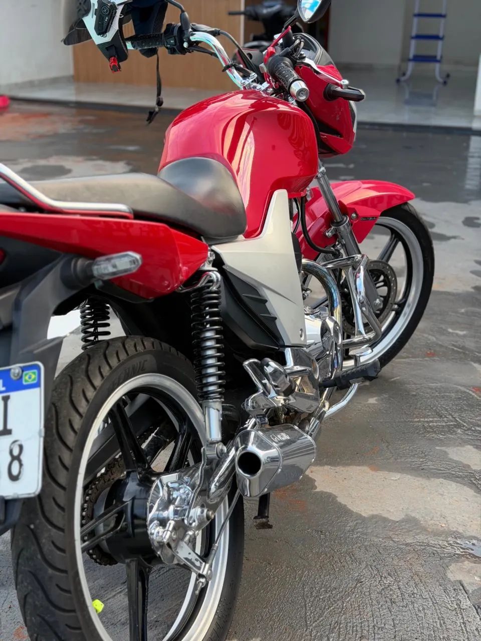 Vendo ou troco 160 
