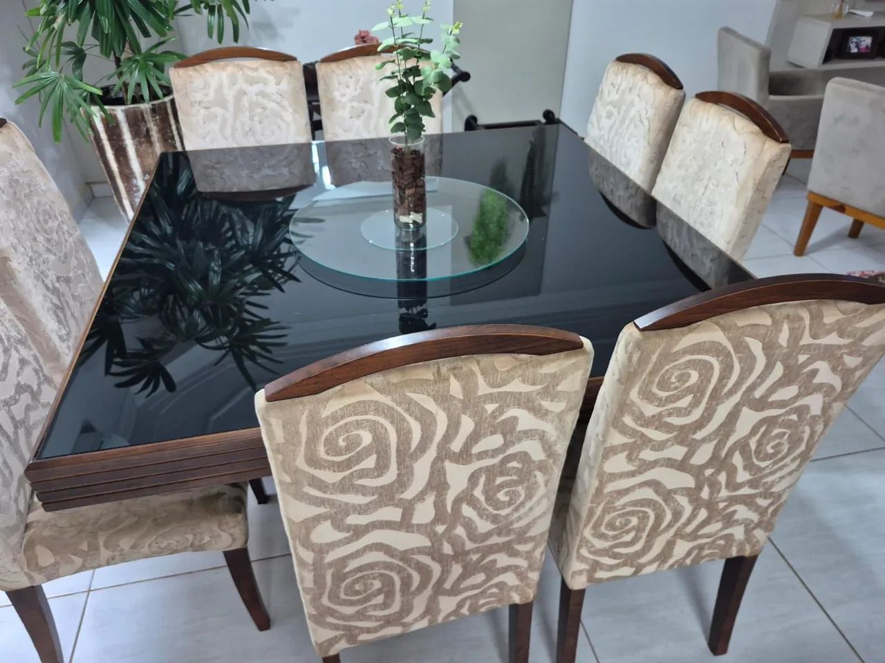 Mesa com 8 cadeiras  - Foto 3