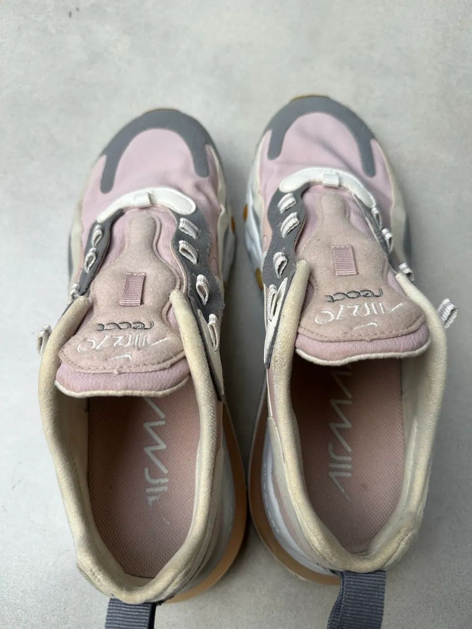 tênis nike air max 270 react plum chalk - Foto 2