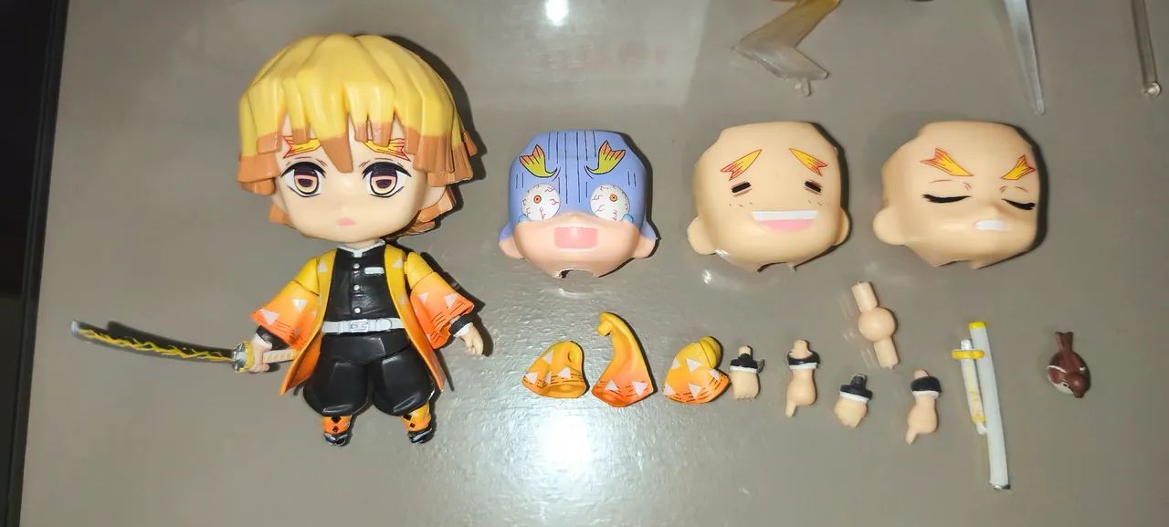 Nendroid Zenitsu Demon Slayer - Foto 2