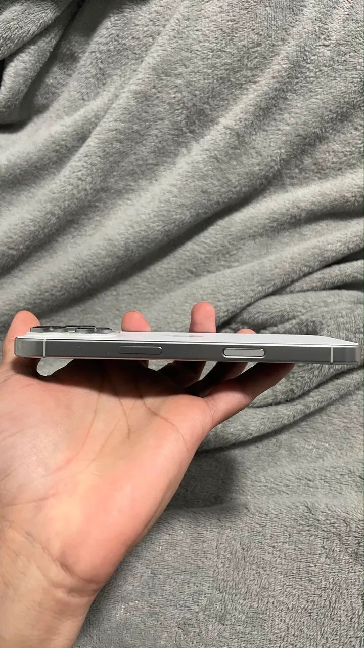 iPhone 16 Pro Titânio Branco - Foto 5