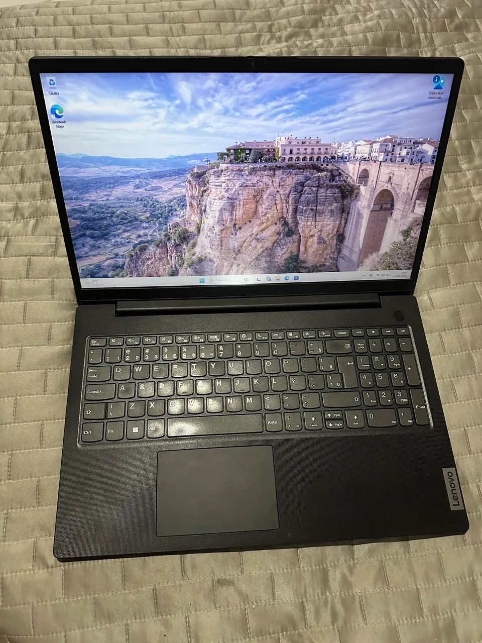 MacBook本体 MacBook Pro (Retina, 15-inch, Mid 2012) MacBook Pro Retina 15? Mid 2012 equipado com processador i7 quad