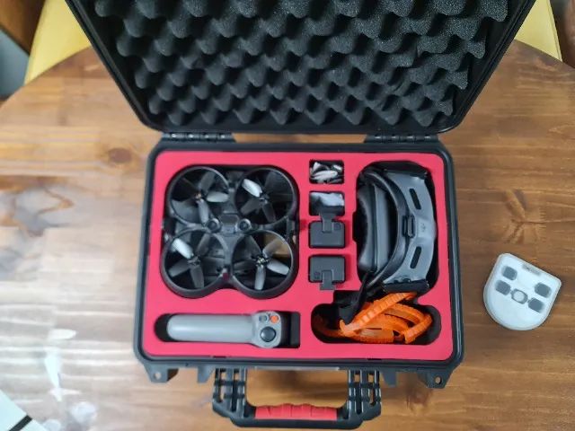 Drone DJI Avata 1 Explorer Fly More Combo + Maleta Estanque Pgytech + Acessórios  - Foto 3