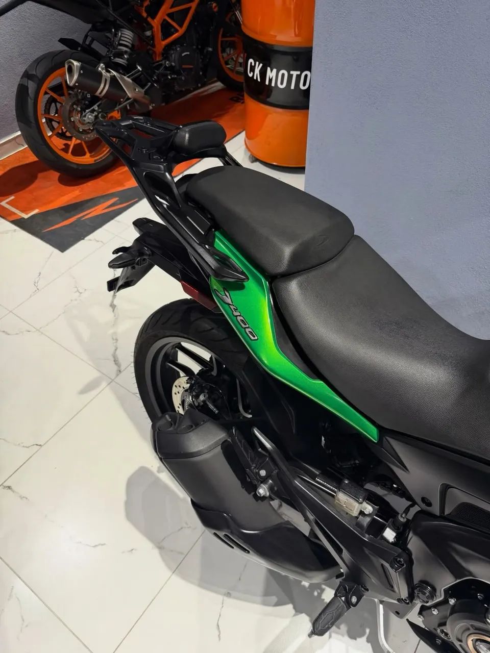 BAJAJ DOMINAR 400 - Foto 3