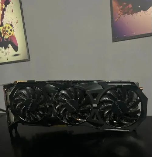 GTX 980 gigabyte 4Gb