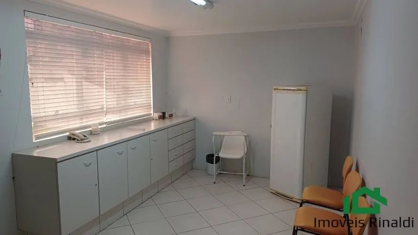 IMÓVEL COMERCIAL, FRENTE AO HOSPITAL EVANGÉLICO - Foto 5