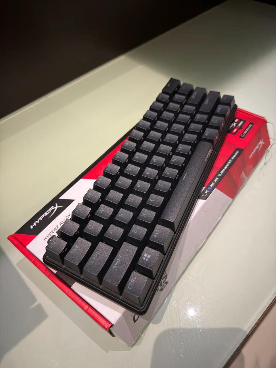 Teclado hyperX alloy origins 60