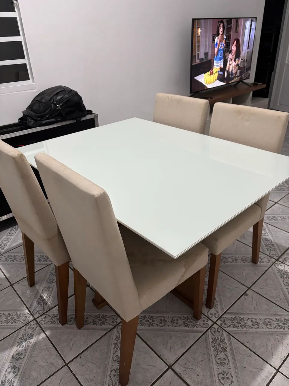 Mesa 4 cadeiras - Foto 4