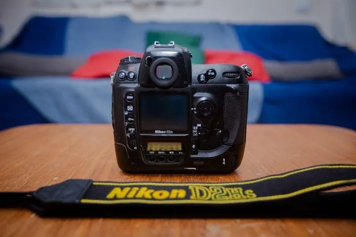 nikon D2hs an002 - Foto 2