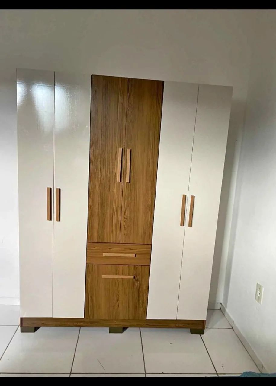 - Vendo *Guarda Roupa _NovoS